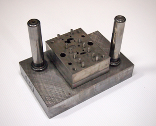 ���������^�A�`�^�����i ���^����